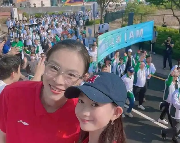 原创冠军落难李小鹏竟救不了李安琪同林鸟如今分飞东西