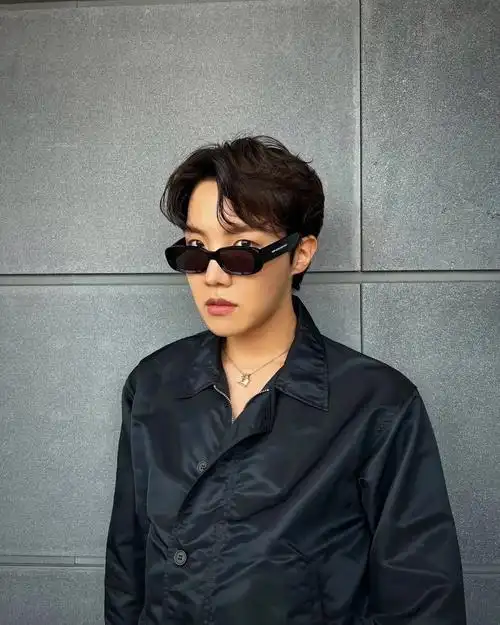 霸总锡也泰好看了郑号锡