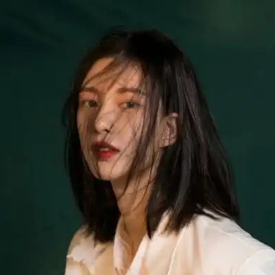 ins成熟高冷系女生头像_微信头像_我要个性网