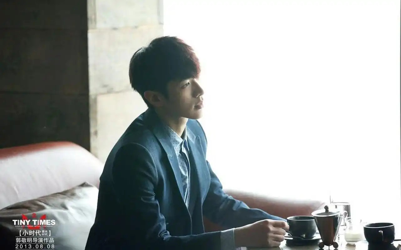 郭敬明导演作品电影小时代高清电脑桌面壁纸