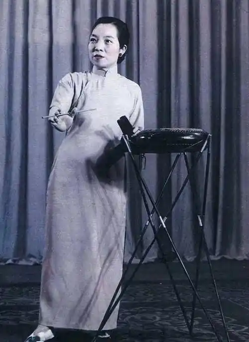 骆玉笙的坎坷人生六个月被卖儿子早逝孙女成晚年依靠