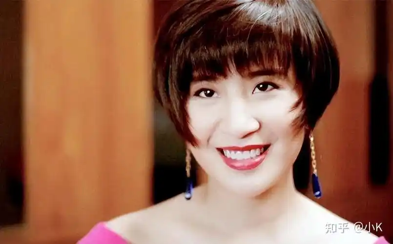 相恋26年不领证,变卖家产接济男友,不一样的"渣女"吴君如