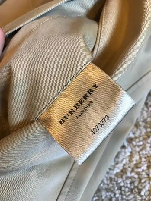 正品burberry风衣