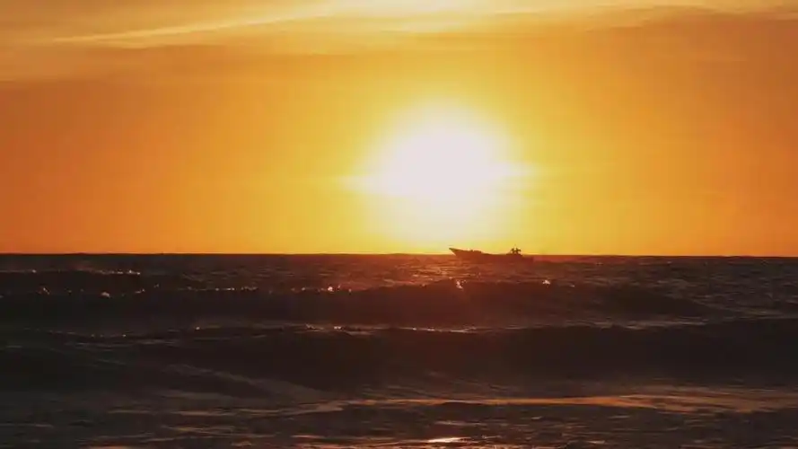 十一国庆涠洲岛黄昏落日美景,高清壁纸,风景图片-回车桌面