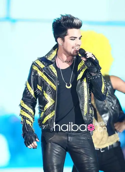 亚当·兰伯特(adam lambert)亮相韩国2012亚洲音乐盛典(mnet asian