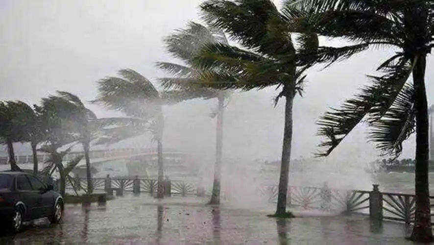 看看吧 看看它带给人类的 是怎样可怕- 台风"山竹"—可怕的灾难 令