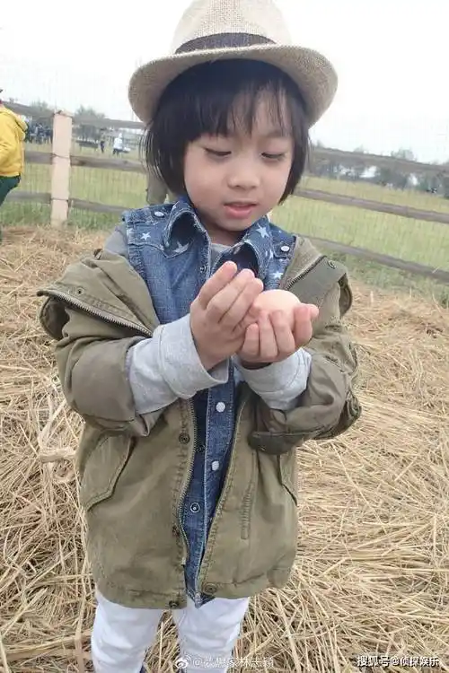 大家伙儿都被kimi的软萌模样给可爱到了