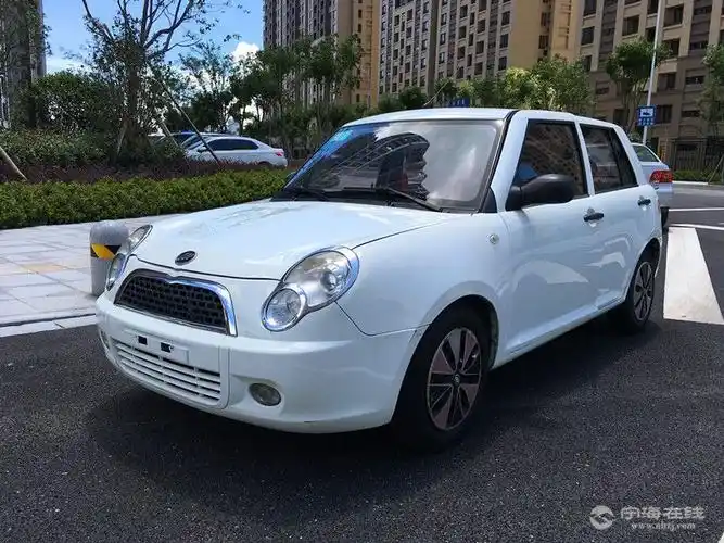 力帆320 白色 长期高价收购和置换各类车辆