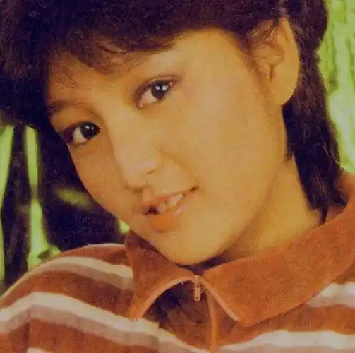 李莫愁演员雪梨十四岁进入演艺圈之后更是越来越火