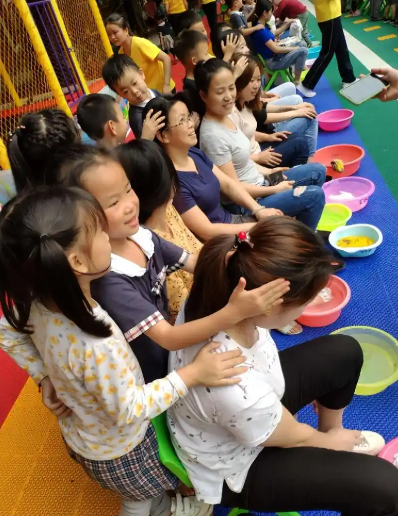 博士妈妈带娃真牛,天天让娃坚持做1件事,上学后老师夸专注力强