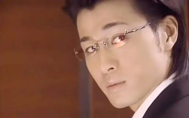 温柔总裁徐泽亚 |《海豚湾恋人》