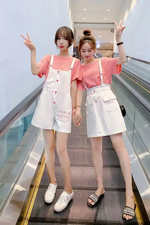 闺蜜装2020春夏新款减龄小清新背带裙两件套女洋气背带裤套装