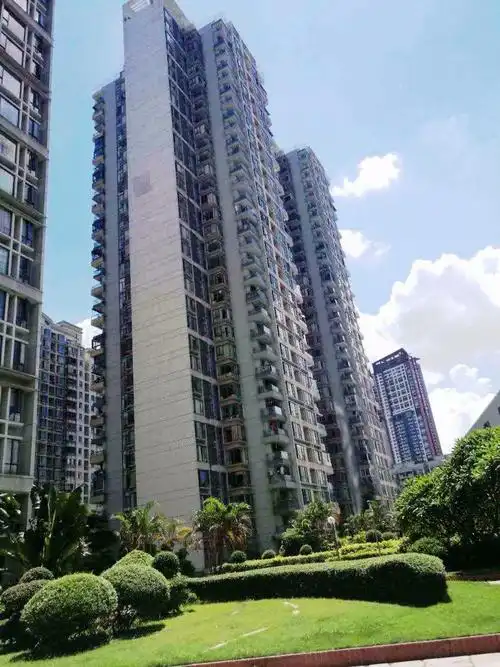 城中雅苑,低价出售,打造属于您自己的空间