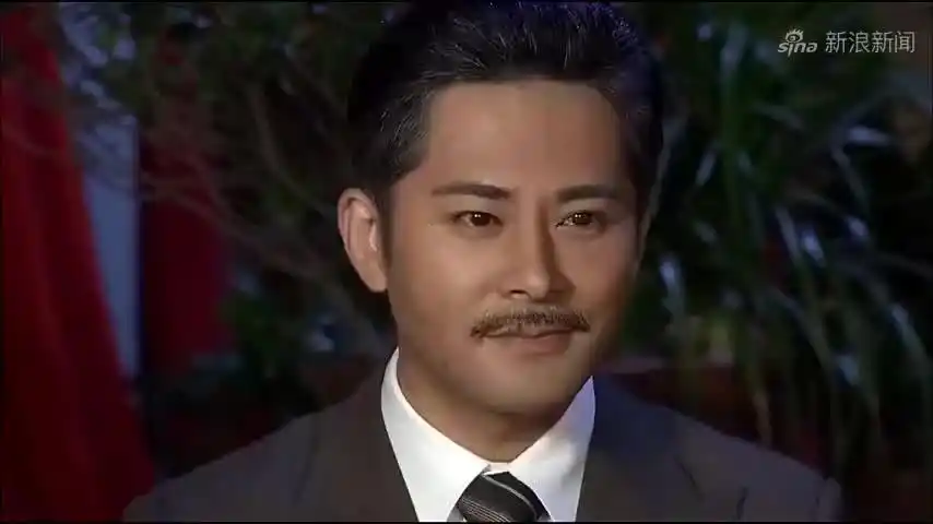 娘心:蔡家父女齐上阵,与世鸿争执,明珠有了情况