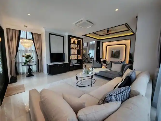 曼谷超级豪华样板房出售