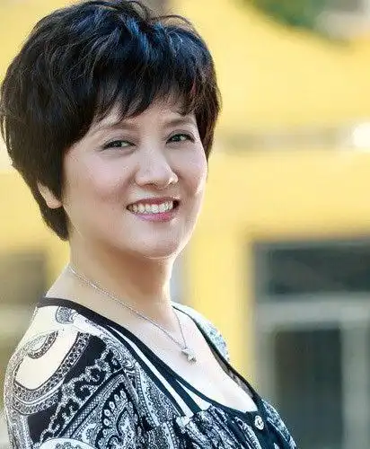 如今身价已上亿,提及邓婕坦言她咎由自取|离婚|张国立|邓婕