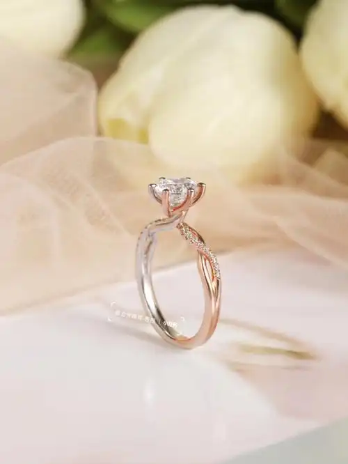 今日小红书营业分享一组养眼钻戒照片