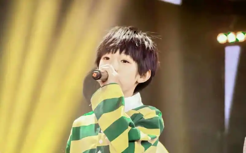 tf家族刀马旦大型小宝圈粉现场