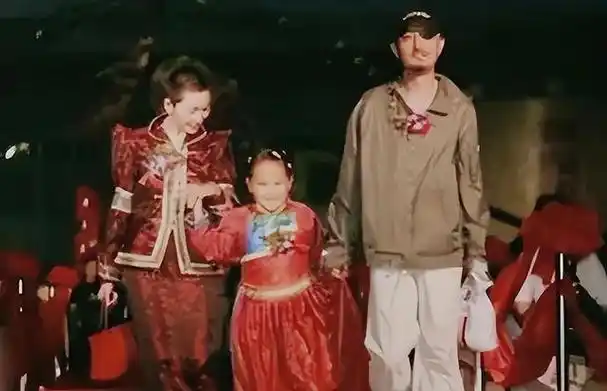 回顾双料影后艾丽娅爆红辞去铁饭碗成个体演员丈夫是知名男星