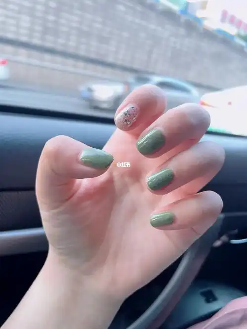 海底捞美甲75yyds7575夏日显白