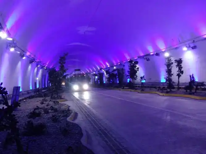 秦岭终南山公路隧道特殊景观带