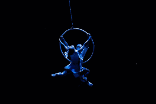 4,3,2,1",轰的一声这不就是现实版的炮打飞人