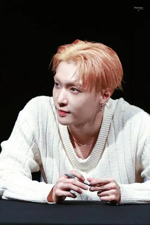 张艺兴[超话]##张艺兴新歌psychic