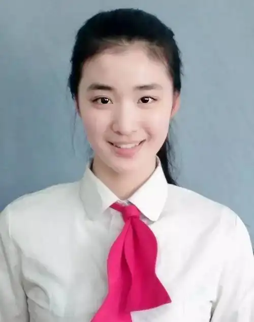 考古一下素人时期的王楚然