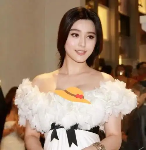 范冰冰妩媚性感风情万种十分惊艳