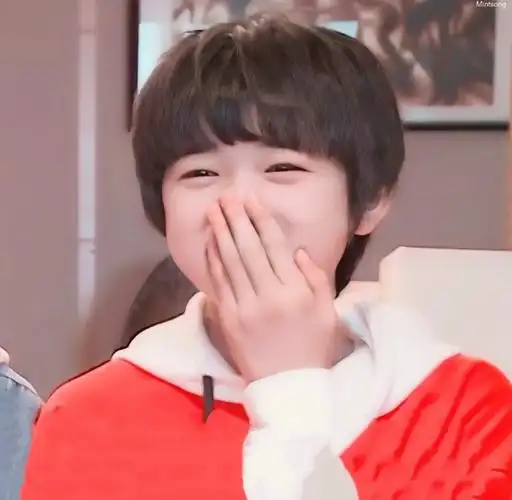 宋亚轩幼崽可爱头像壁纸