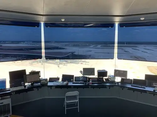 【独家】北京大兴国际机场航站楼塔台竣工靓照