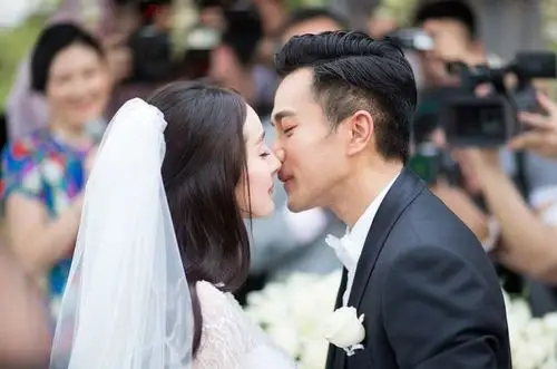 杨幂魏大勋深夜进入酒店,二人绯闻被实锤?前夫刘恺威终于发声