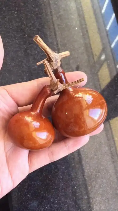 盘玩多年的葫芦分享给大家