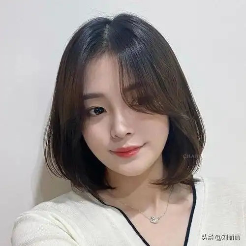 女生瓜子脸头型好看图片,什么头型好看女生图片-古源之美