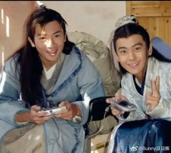 苏有朋林志颖绝代双骄同台