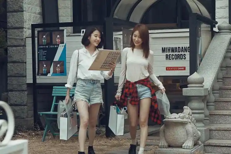 iu 李知恩 刘仁娜 u娜 头像 壁纸