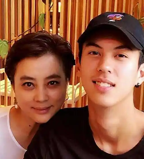 李玲玉21岁嫁人32岁梅开二度