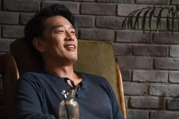 王耀庆舅舅形象深入人心他是如何火起来的