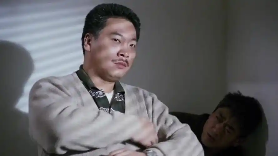 说最硬的话,吃最软的饭 #曹达华  #吴孟达  #逃学威龙2