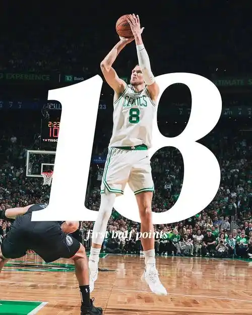 他有足够的身高和臂展,切断了东契奇和加福德,莱夫利的联系.