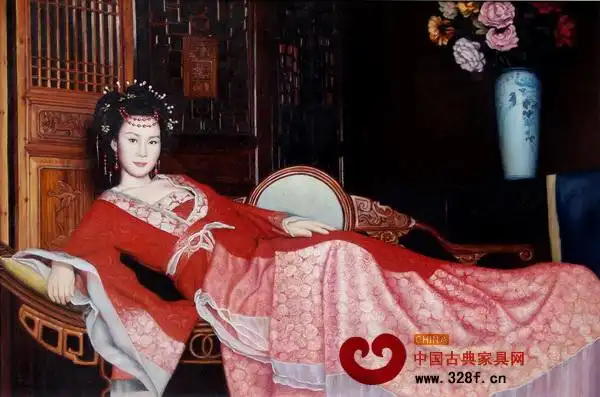 美人榻,相传和杨贵妃有关,为她所用,因而又称"贵妃榻",江南一带也有称