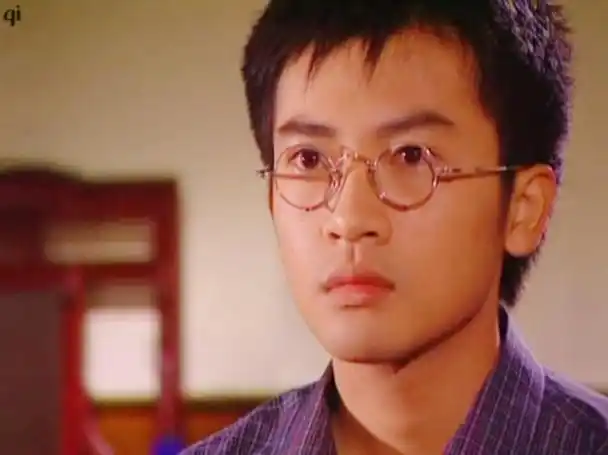 情深深雨蒙蒙如萍生日杜飞送礼物(情深深雨濛濛解析28)(5)