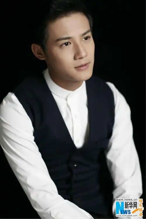 广西新闻主持人郑业成