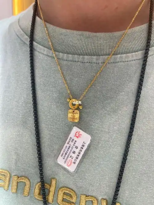 老凤祥设计师金项链