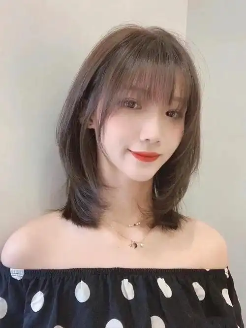 时尚发型 9款初恋发型