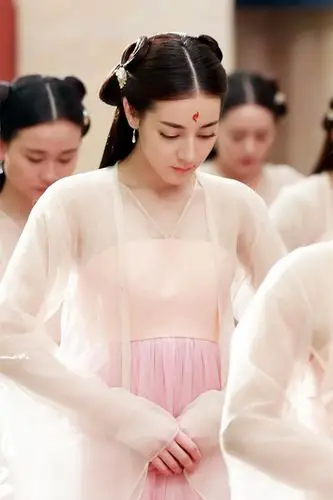 三生三世十里桃花-凤九-迪丽热巴饰