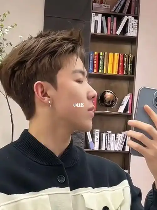 男生发型  #发型  #今日发型  #发型设计  #男士发型  #深圳剪发