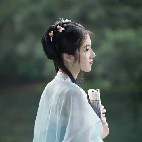 qq头像女唯美古风 女生头像图片大全 -【爱个性】