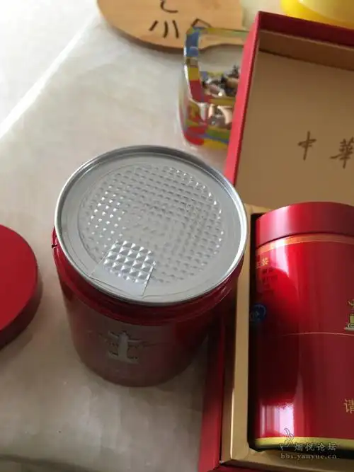 中华出口香烟(盒罐装)