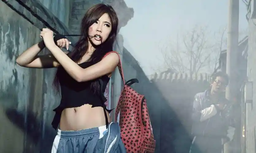 没后台,没人罩,没热度,失去"贵人"力捧后,赵奕欢现状如何